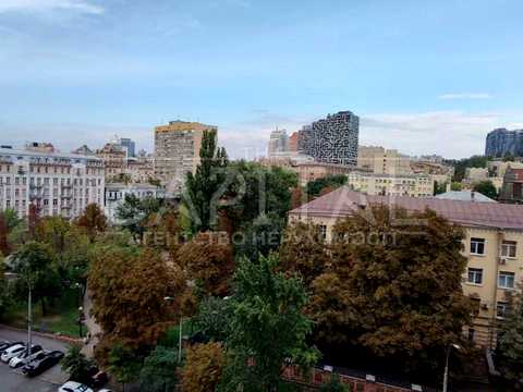 коммерческая по адресу Антоновича ул. (Горького), 72