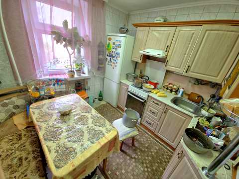 кімната за адресою Миру просп., 46