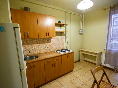 квартира за адресою Торгова вул., 15