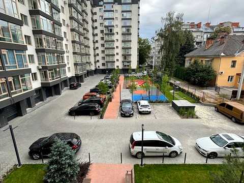 квартира за адресою Чорновола вул., 123-А