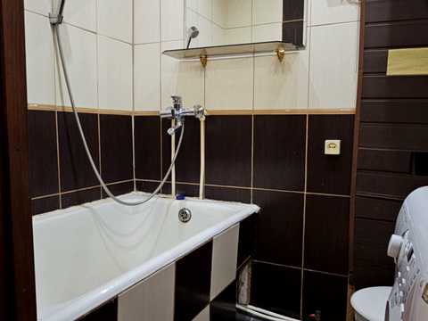квартира за адресою Січова вул. (Гамарника), 2
