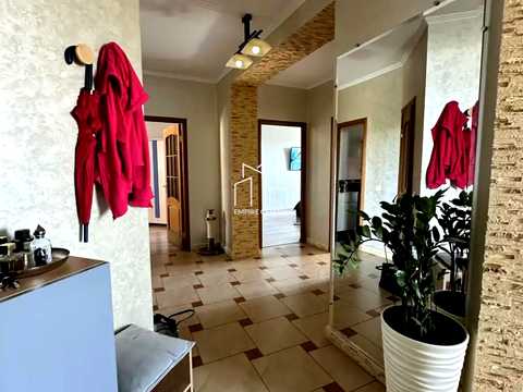 квартира за адресою Павла Тичини вул., 9