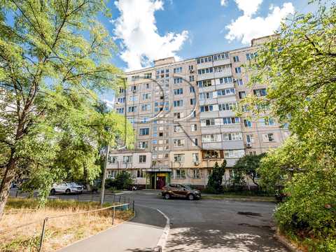 квартира за адресою Романа Шухевича просп. (Генерала Ватутіна), 8-А