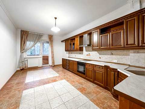 квартира за адресою Олександра Кониського вул., 28А-30А