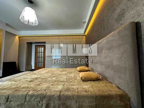квартира за адресою Кропивницького вул., 10