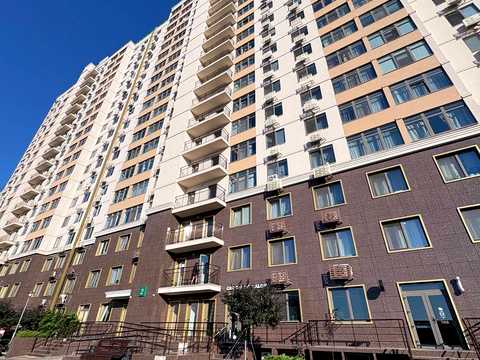 квартира за адресою Перлинна вул., 1б