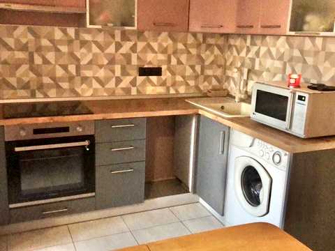 квартира за адресою Ревуцького вул., 19/1