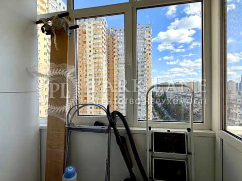 квартира за адресою Юрія Кондратюка вул., 3