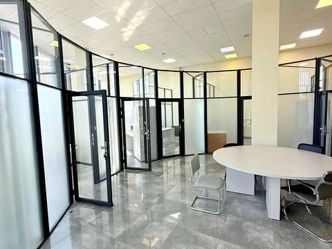 комерційна за адресою Миколи Бажана просп., 17-А