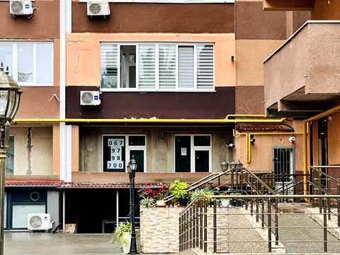квартира за адресою Зоопаркова вул., 8в