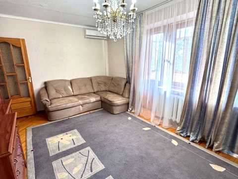 квартира по адресу Героев Крут ул. (Фурманова), 14