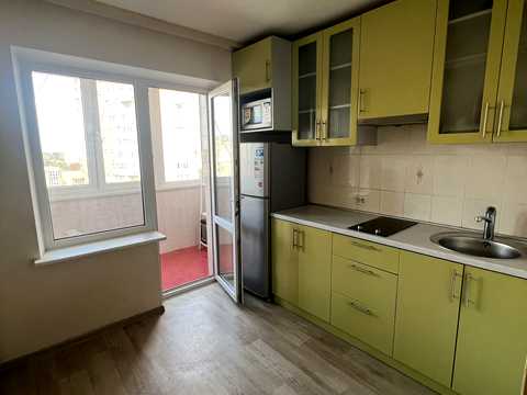 квартира по адресу Вячеслава Черновола ул., 8