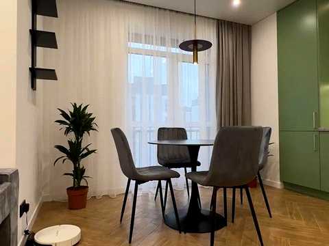 квартира за адресою Олександра Довженка вул., (Будинок 11)
