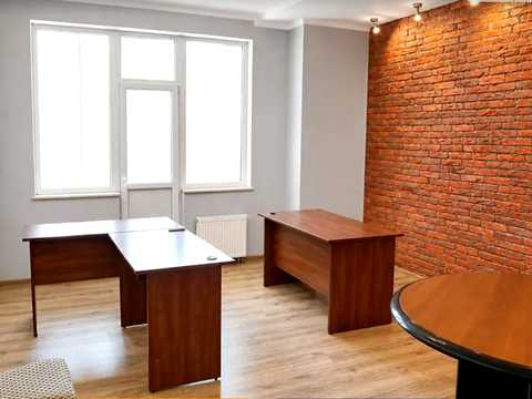 комерційна за адресою Василя Тютюнника вул. (Анрі Барбюса), 37/1