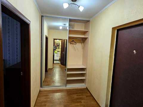 квартира за адресою Софії Русової вул., 3