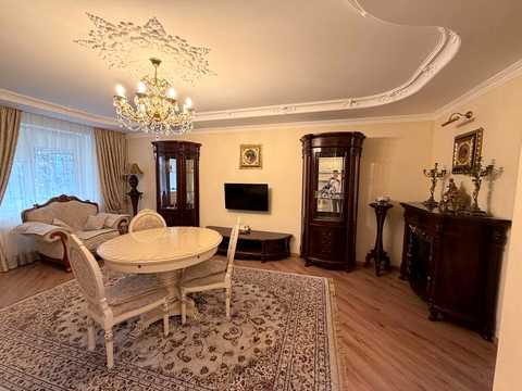 будинок за адресою Лисенка вул. (Надсонова)