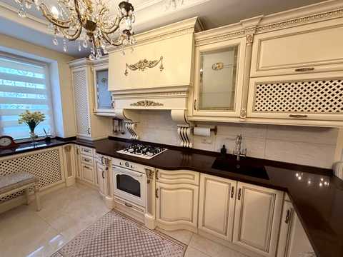 будинок за адресою Лисенка вул. (Надсонова)