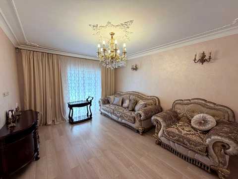 будинок за адресою Лисенка вул. (Надсонова)