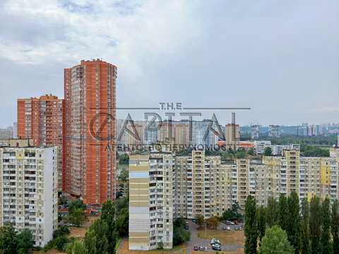 квартира по адресу Ревуцкого ул., 7-В
