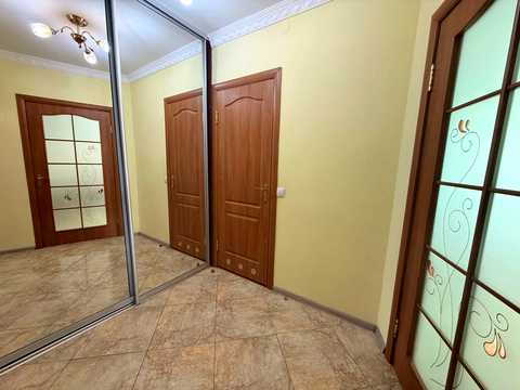 квартира за адресою Гетьмана Дорошенка вул., 8-А
