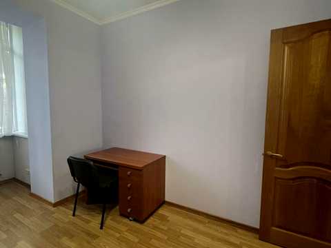 квартира за адресою Маяковського просп., 4