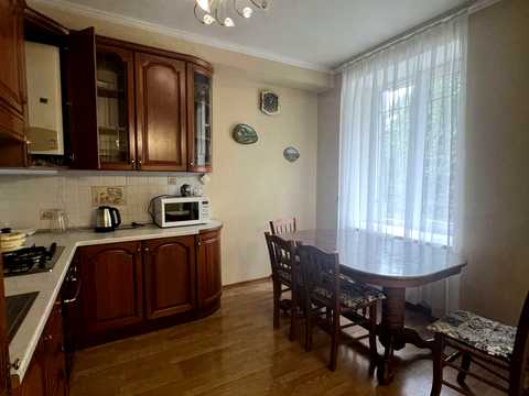 квартира за адресою Маяковського просп., 4