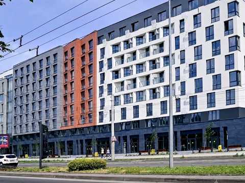 комерційна за адресою Лемківська вул., 11-В