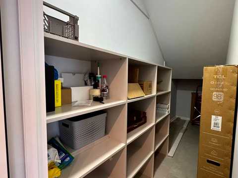 будинок за адресою Отамана Орлика вул. (Ватутіна)