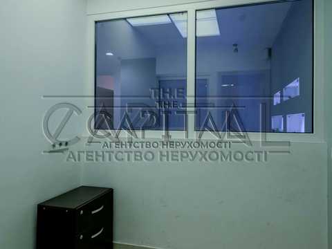 комерційна за адресою Борщагівська вул., 206