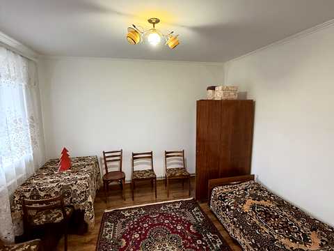 будинок за адресою Хотин, Київська