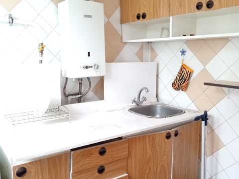 квартира за адресою Космонавтів просп., 14