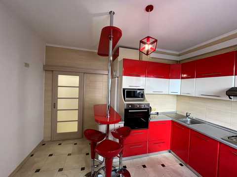 квартира за адресою Будівельників вул., 4