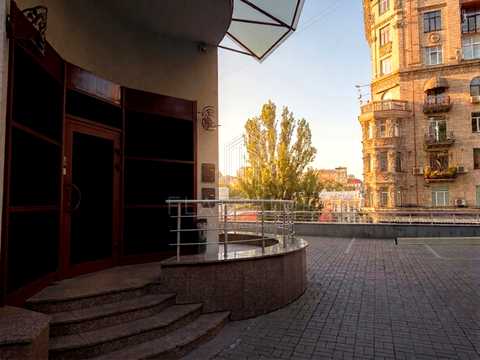 коммерческая по адресу Крещатик ул. (Kreschatic), 27-Б