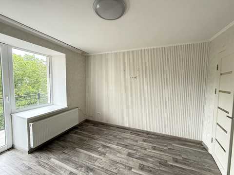 квартира за адресою Крушельницької вул., 35