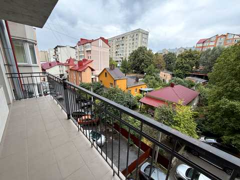 квартира за адресою Крушельницької вул., 35