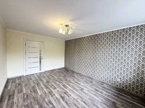 квартира за адресою Крушельницької вул., 35