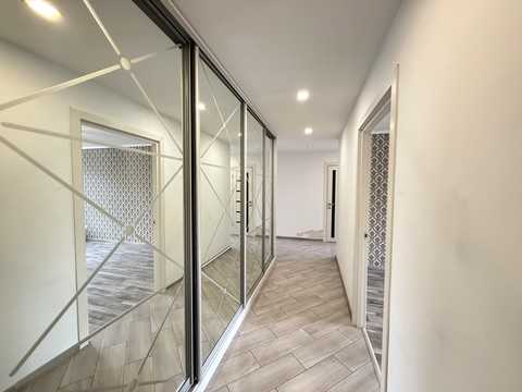квартира за адресою Крушельницької вул., 35