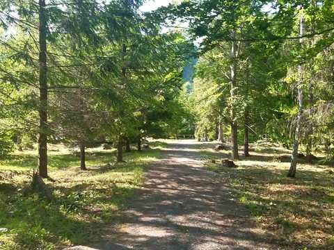 комерційна за адресою с. Гребенів, Тараса Шевченка вул., 84в