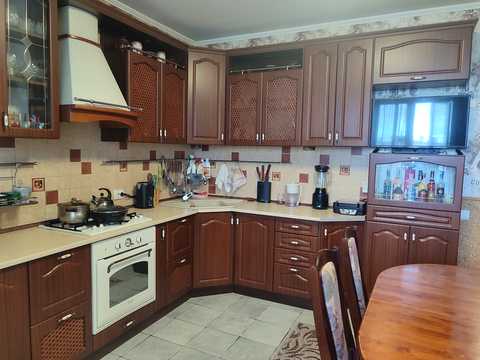 квартира за адресою Зодчих вул., 14