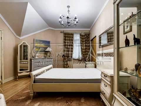 будинок за адресою Боброва, 2