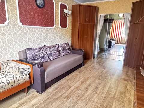 квартира за адресою Андрія Мельника вул., 14