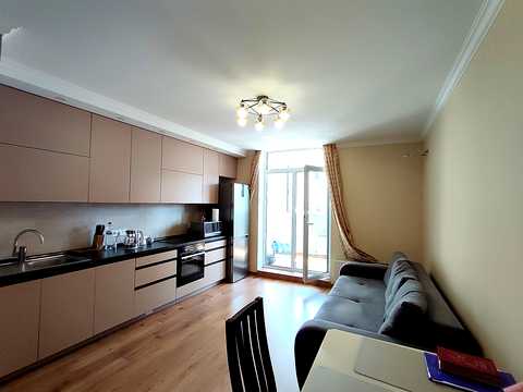 квартира за адресою Микільсько-Слобідська вул., 8