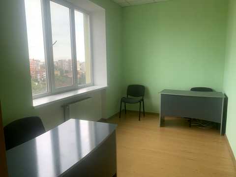 коммерческая по адресу Подільська ул., 105