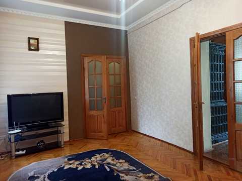 квартира за адресою Пекарська вул., 7