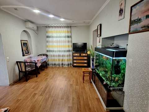 будинок за адресою Івана Каркача бульв., 71