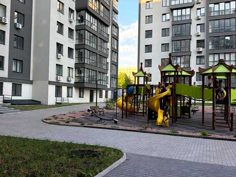 квартира за адресою Рудненська вул. (Білогорська), 8-Е