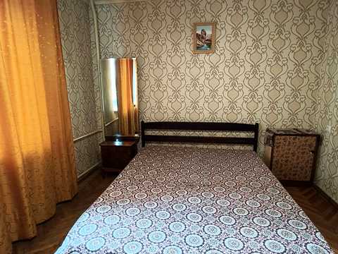 квартира за адресою Набережно-Хрещатицька вул., 11