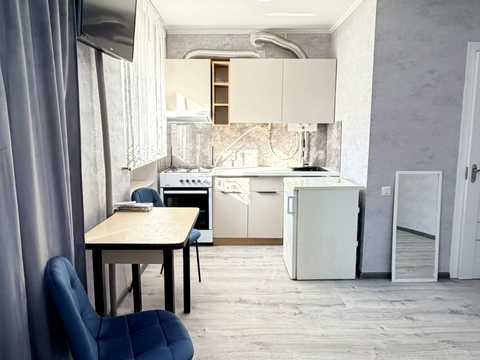 квартира за адресою Миру вул., 4