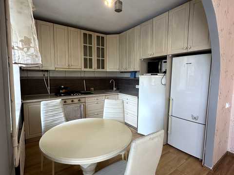 квартира по адресу Победы просп., 184