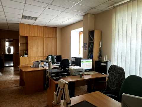 комерційна за адресою Миколи Садовського пров. (Пушкіна), 76